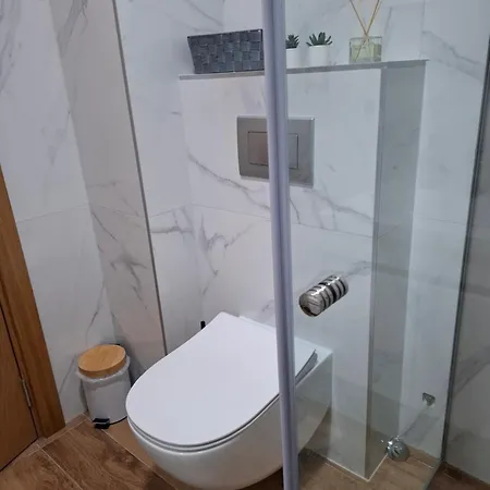 Leonardo 72,apartman * زلاتيبور