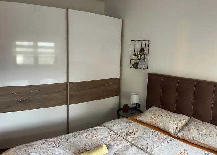 Leonardo 72,apartman アパート *